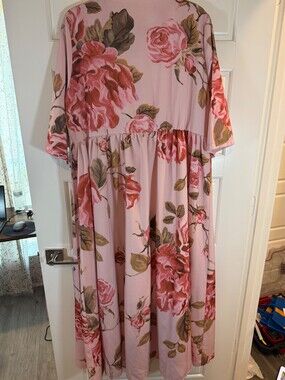 SHEIN Floral Pink Maxi Dress with Button Front and Collar